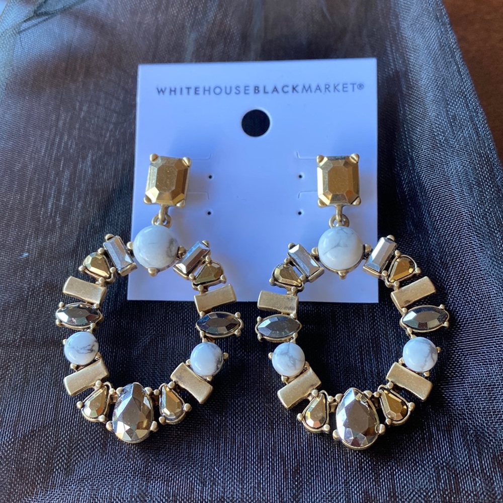 NWT Gorgeous White House Black Market Earrings